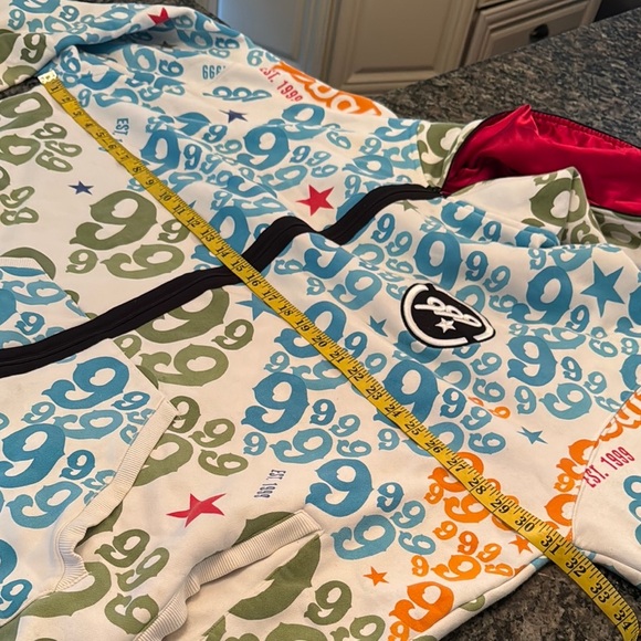 Rare Gino Green Global white Graphic Hoodie with 9’s monogram 5X - Picture 12 of 16